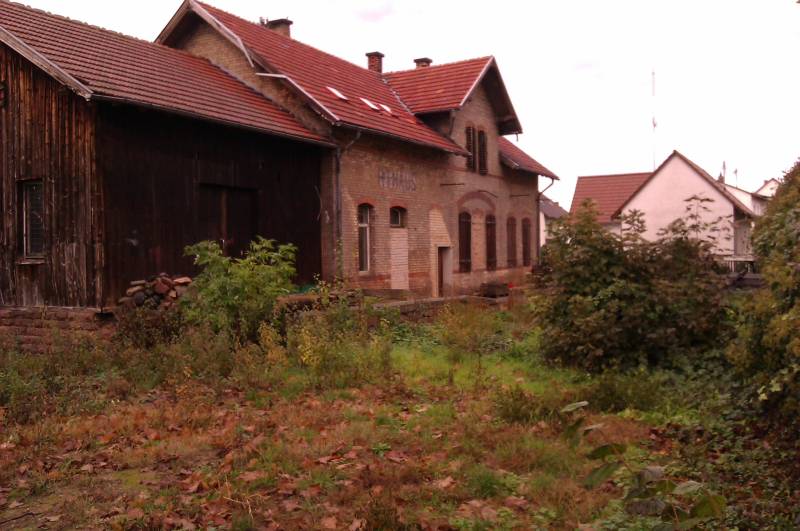 imag0518.jpg